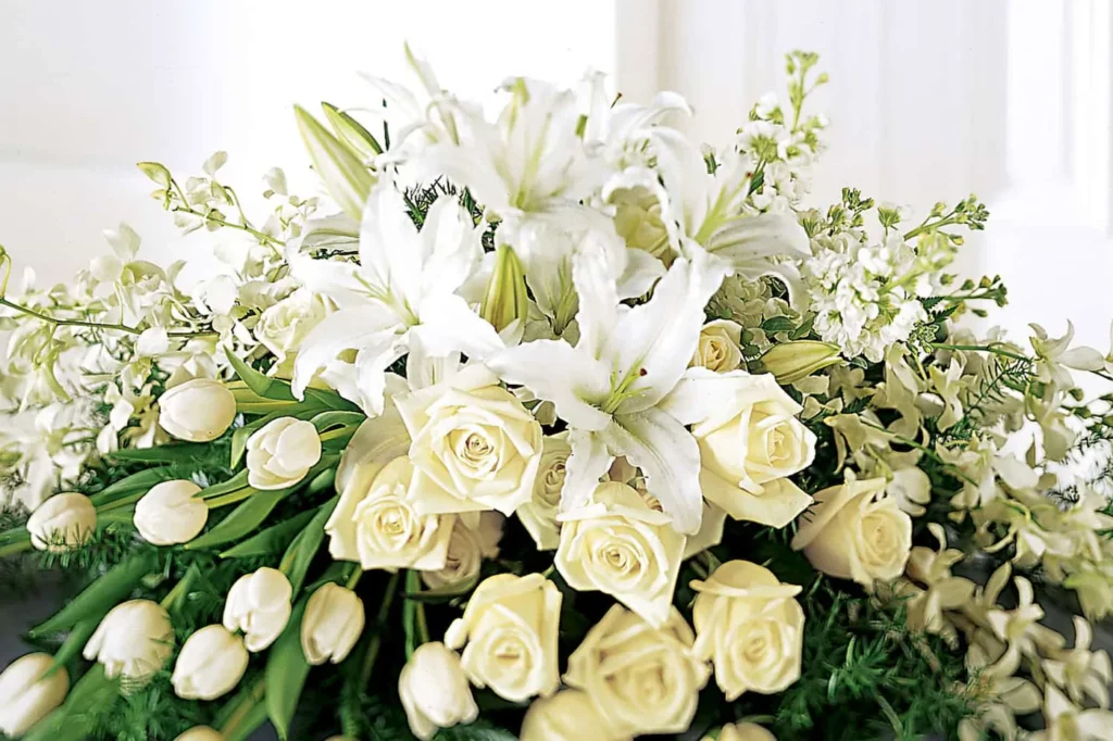 Sympathy Flowers Sydney: Express Your Condolences with Care